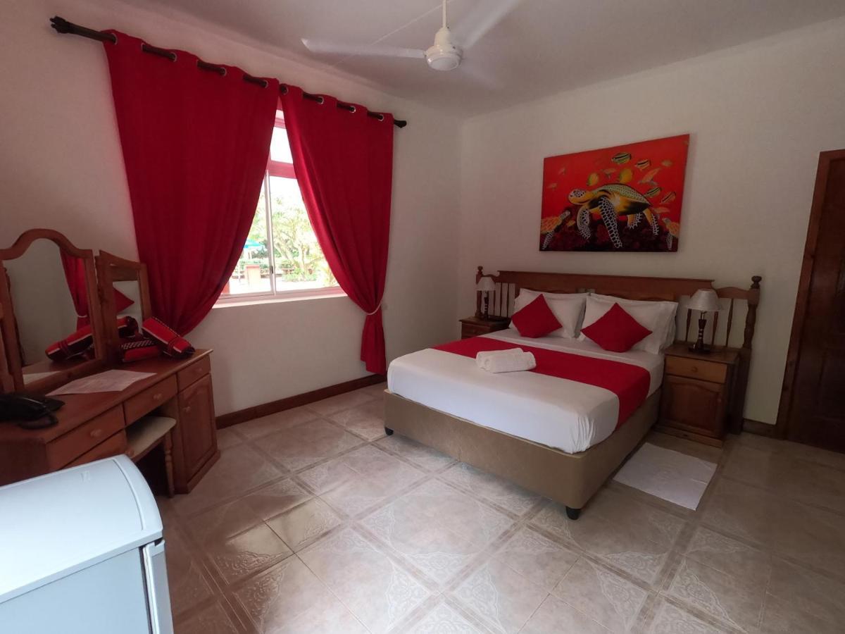 Le Chevalier Bay Guesthouse Ансе Лацио Экстерьер фото
