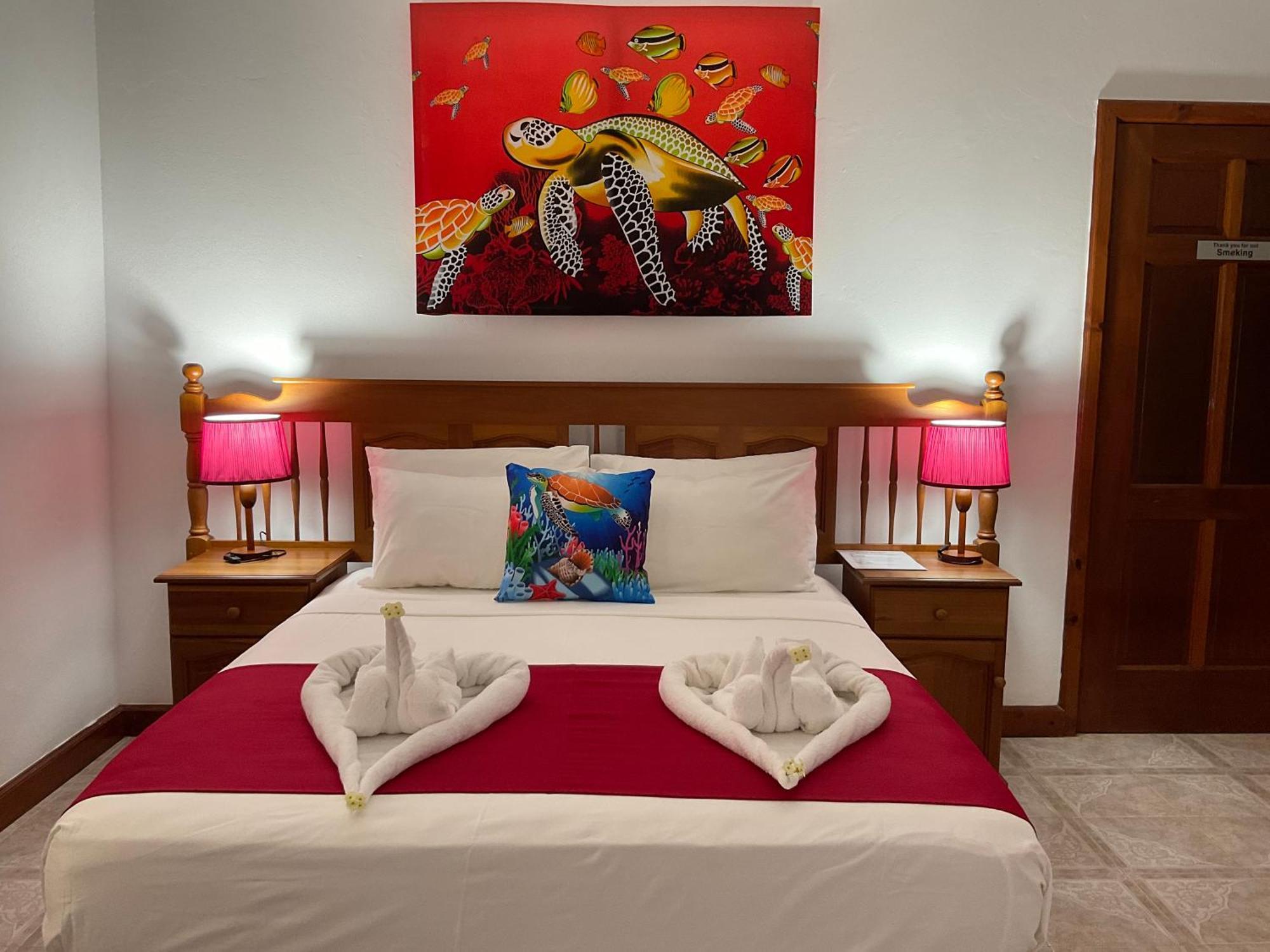 Le Chevalier Bay Guesthouse Ансе Лацио Экстерьер фото